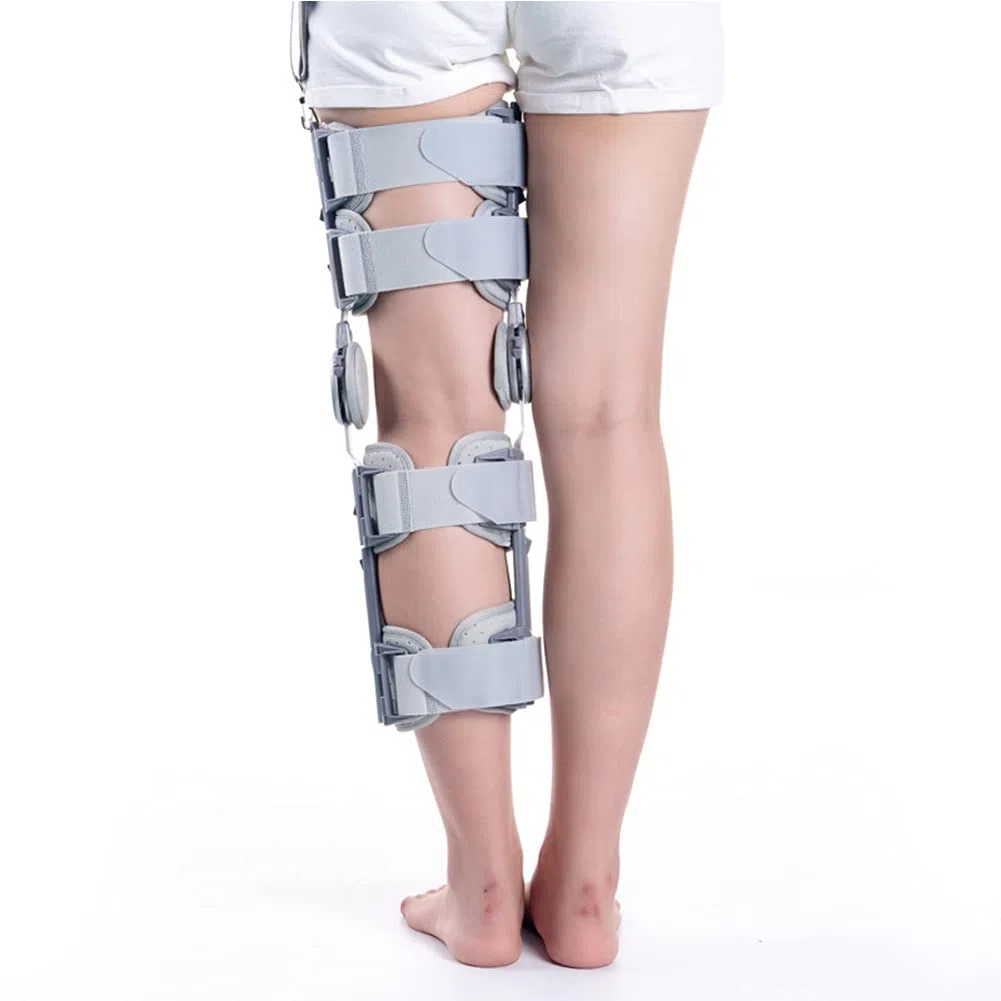 Ginocchiera Universale Rom Regolabile con Cerniera E Tracolla, Supporto Ortopedico Post-Operatorio per Ginocchio, Protezione Immobilizzatrice per Gamba Sinistra E Gamba Destra - Gi