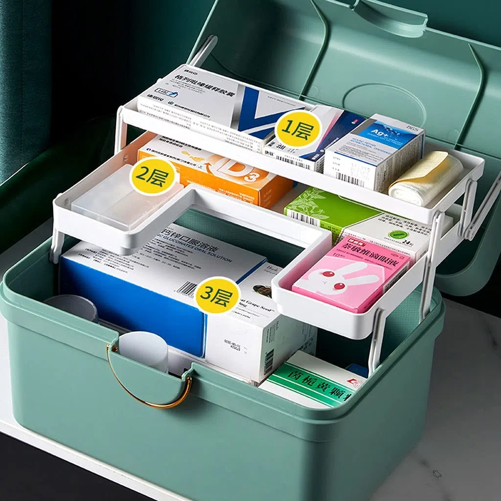 Kit di pronto soccorso portatile per medicina, organizer a tre strati per casa e viaggi, design compatto da 30 cm, accessori essenziali inclusi