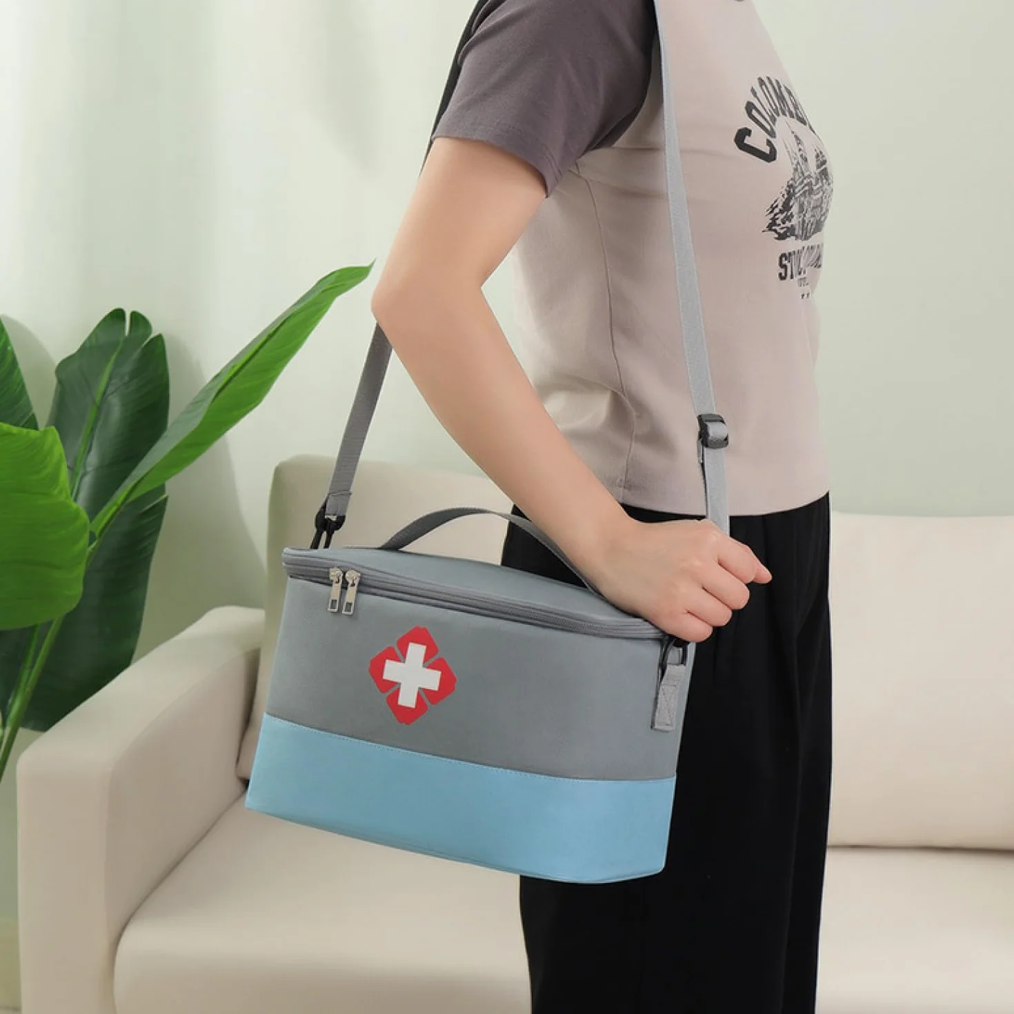 Borsa per medicinali, grande capacità borsa medica di emergenza,Borsa Medica Impermeabile con Tracolla,Kit di Pronto Portatile Per Casa Ufficio Auto Viaggi,bianco